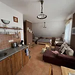 Slunečnice - V Soukromí Na Třeboňsku 3* Třeboň