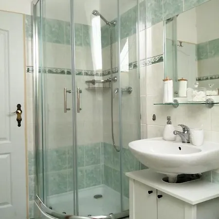 Slunecnice - V Soukromi Na Trebonsku Konukevi