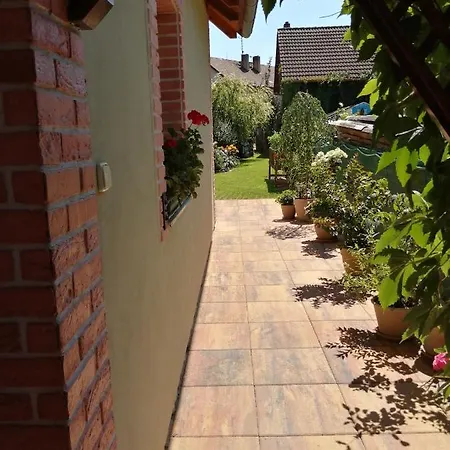 Slunecnice - V Soukromi Na Trebonsku Guest house Trebon