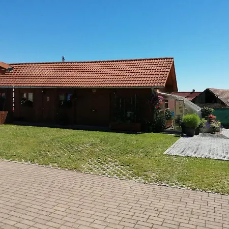 Slunecnice - V Soukromi Na Trebonsku Konukevi Třeboň